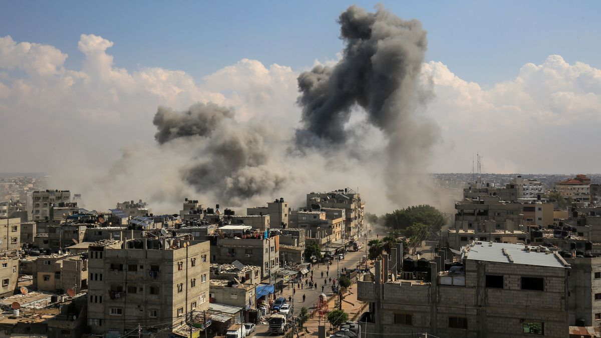 Po izraelském útoku na školy na severu Gazy zemřelo 50 Palestinců, tvrdí úřady